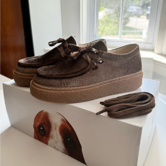 Hush Puppies Bridget Velvet Platform Loafer - Picture 2 of 4